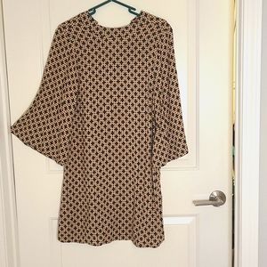 H&M Chic Chainlink Dress